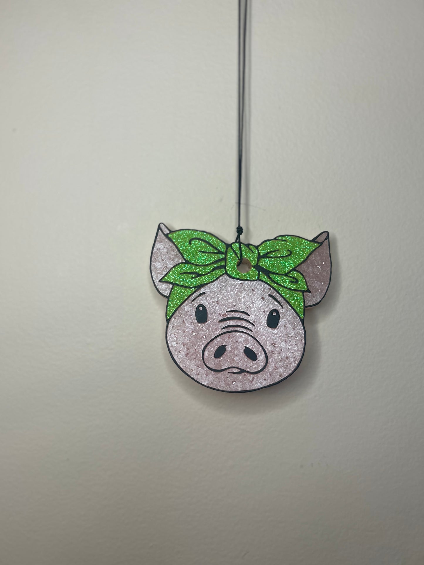 Pig With Bow Freshie